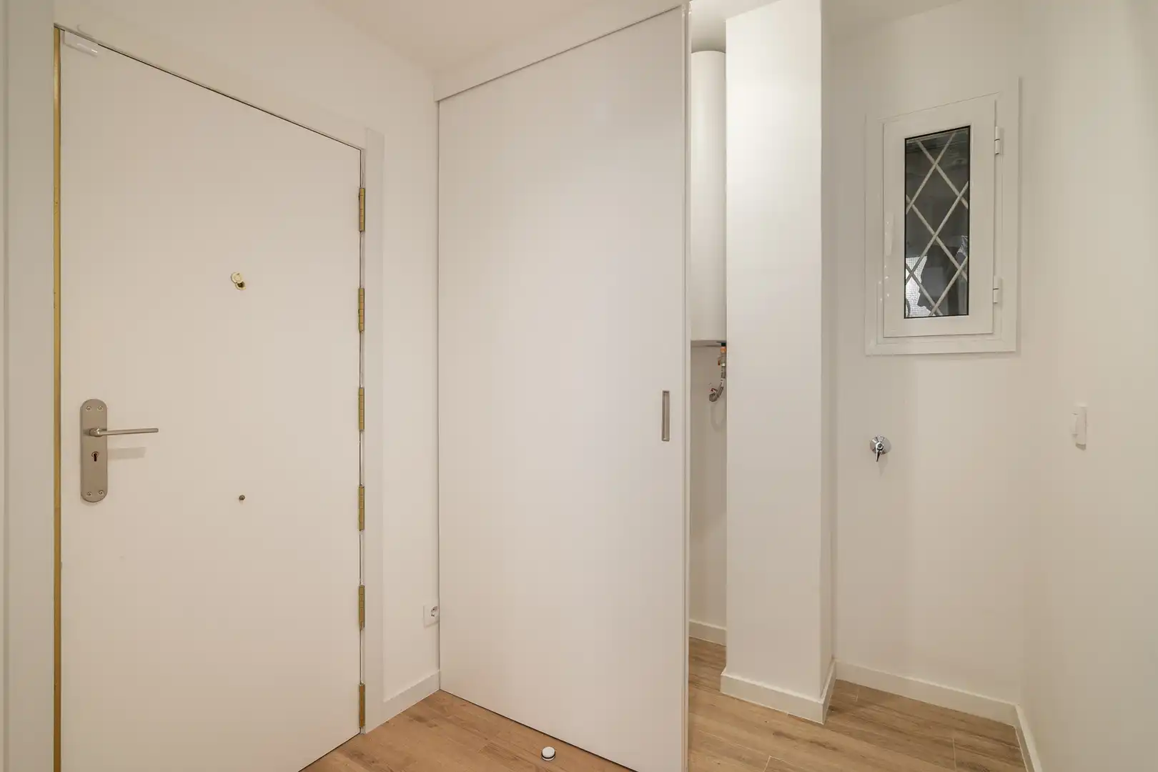 Piso en venta en Barcelona con Parquet y Horno