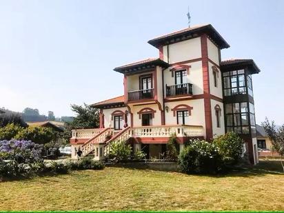 Exterior view of House or chalet for sale in Bárcena de Cicero  with Heating, Private garden and Terrace