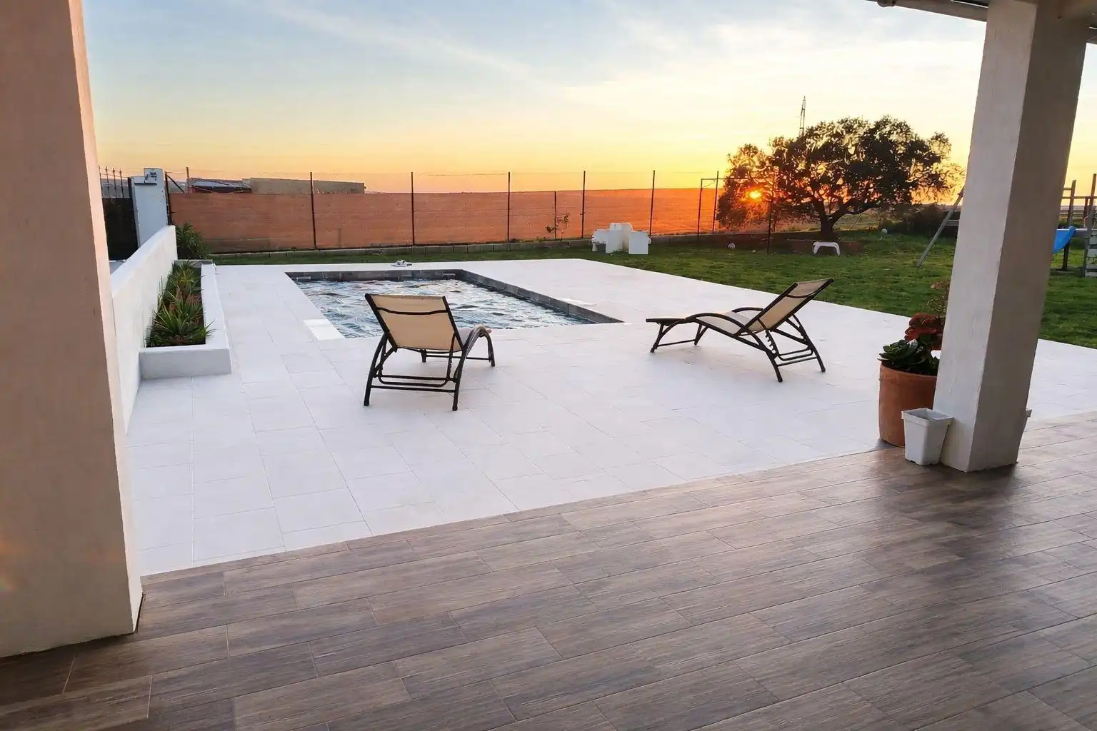 Terrace of Country homes for sale in Chiclana de la Frontera