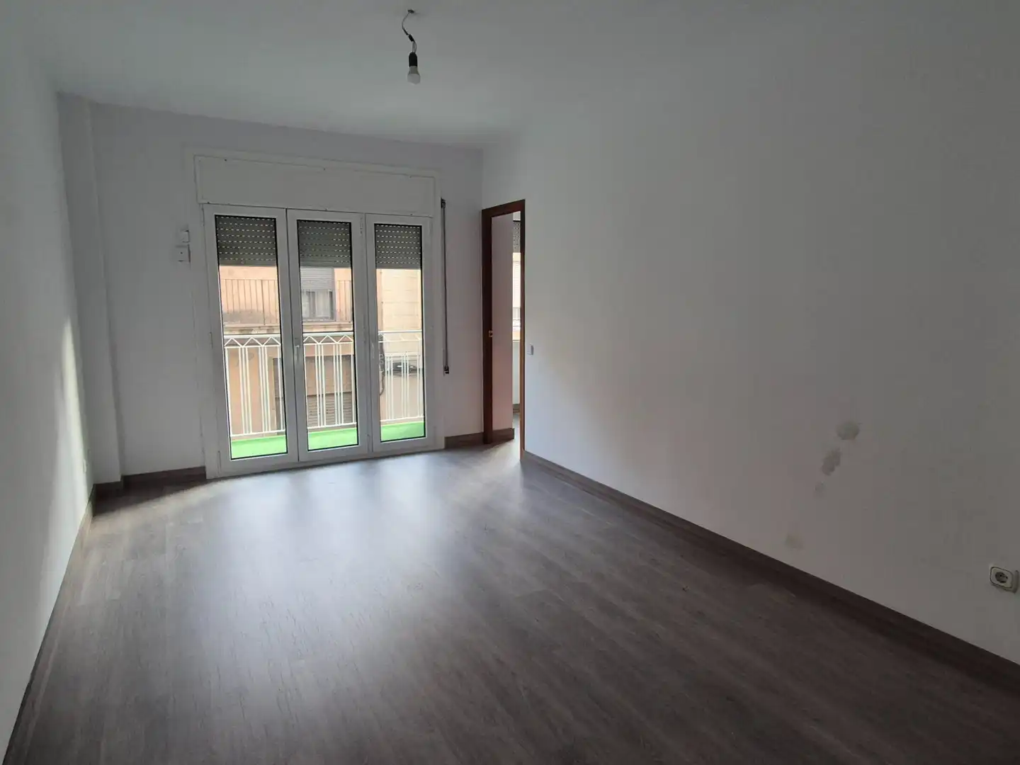 Piso en venta en Manresa con Calefacción, Parquet y Horno