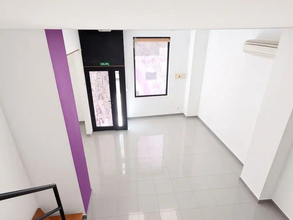 Office for rent in Calle Marina, 20, Centro