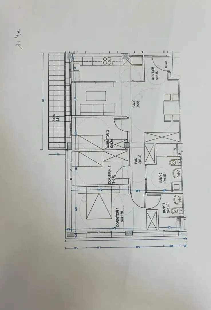 Flat with terrace for sale in Passeig de la Fonteta 4