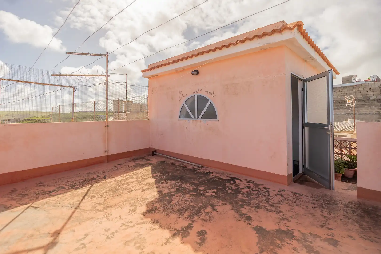 Vista exterior de Casa o chalet en venta en Las Palmas de Gran Canaria con Jardín privado y Terraza