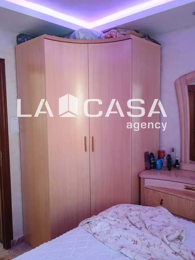 Piso en venta en Algeciras con Balcón