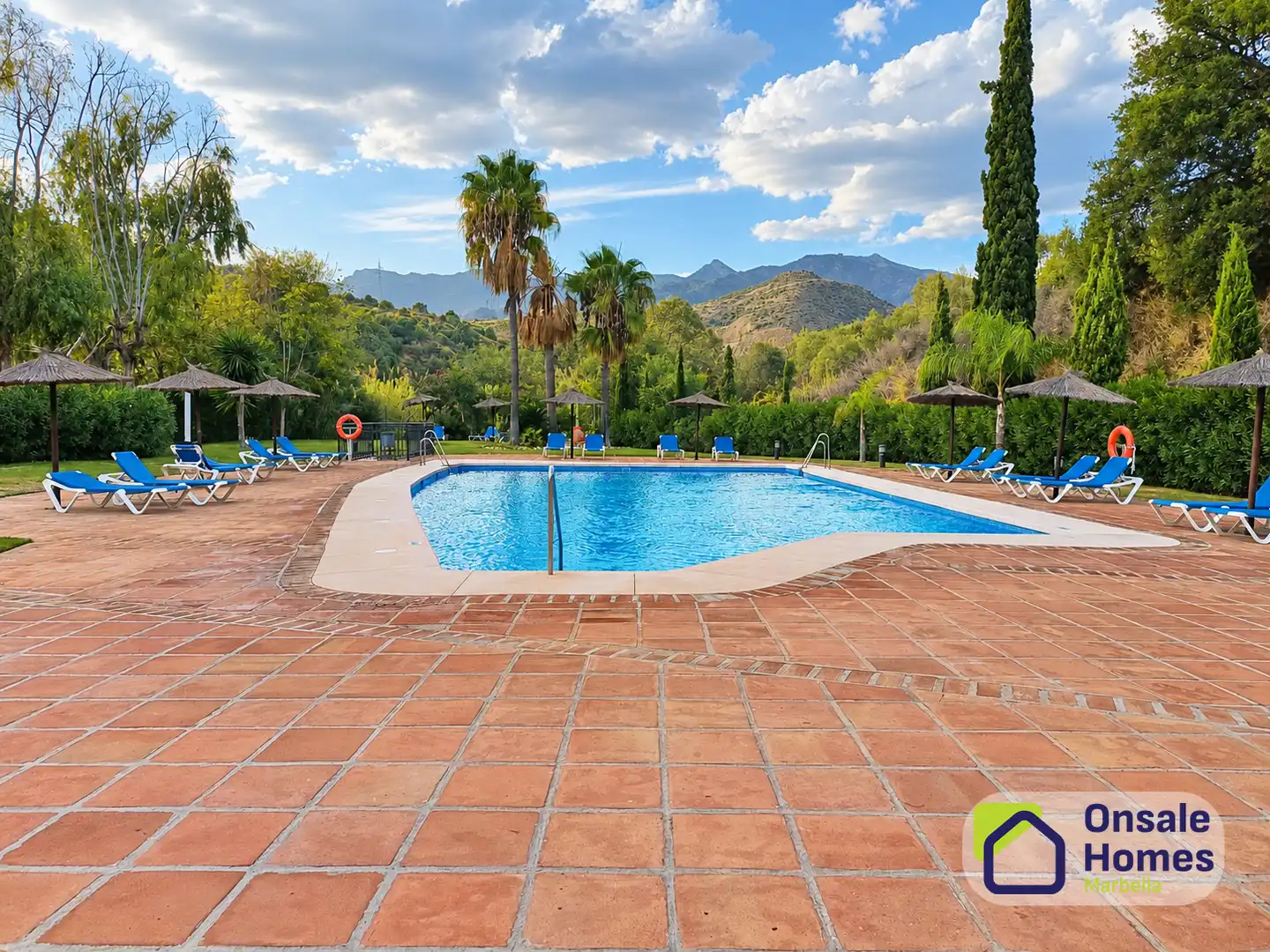 Appartamento con piscina in vendita a Urbanización Golf Río Real, imagen 5