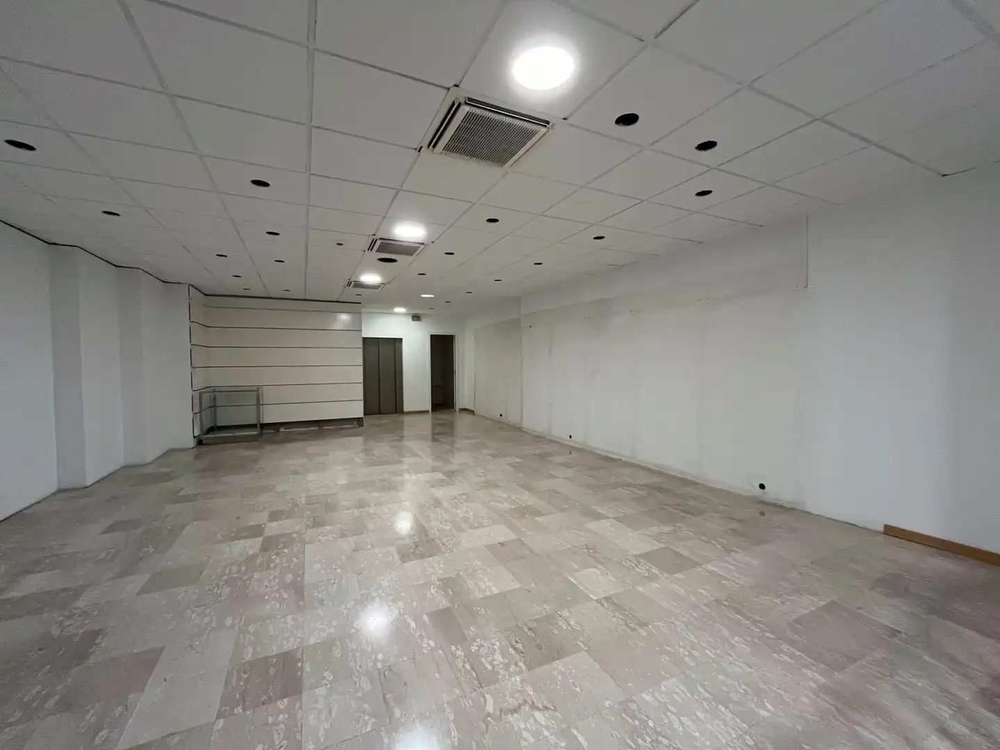 Gewerbefläche zur Miete in Centre, imagen 9