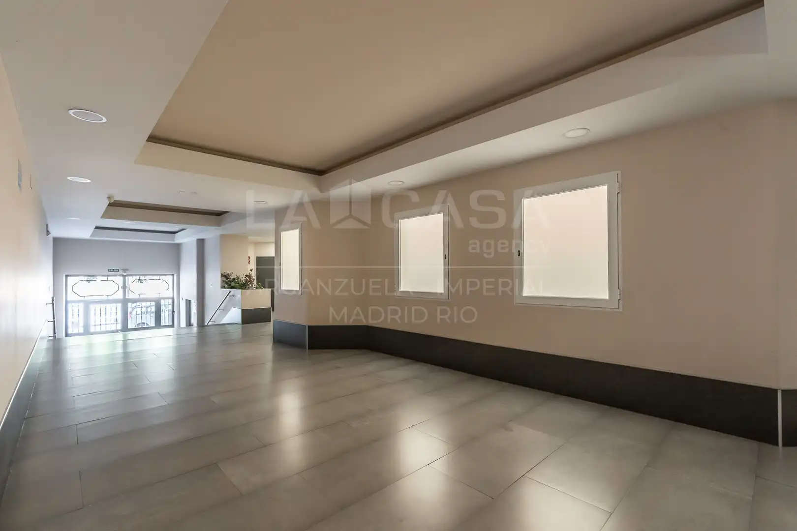 Piso en venta en Madrid con Calefacción y Trastero