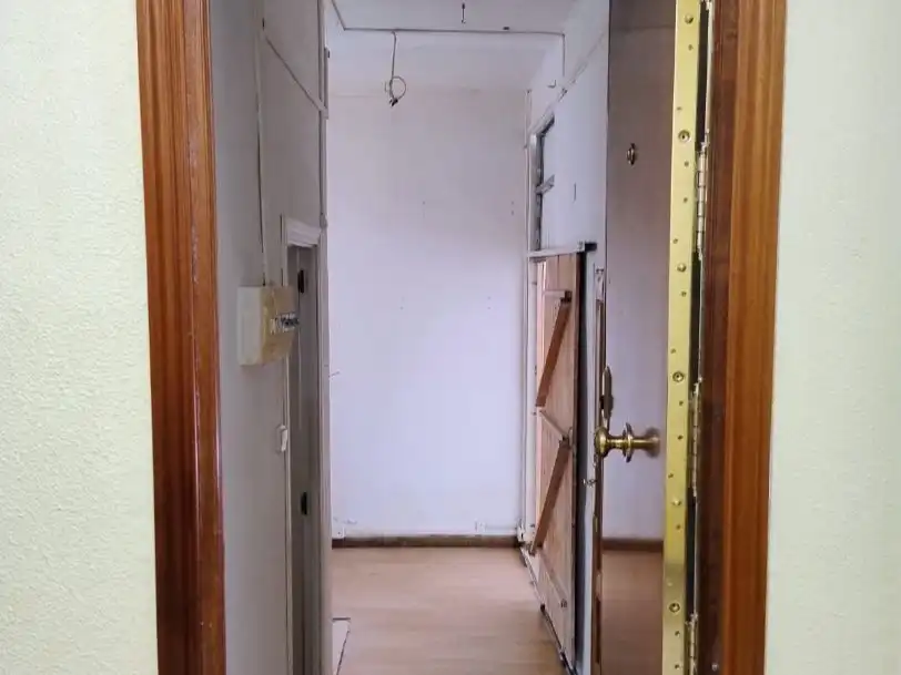 Local en venta en Madrid con Parquet