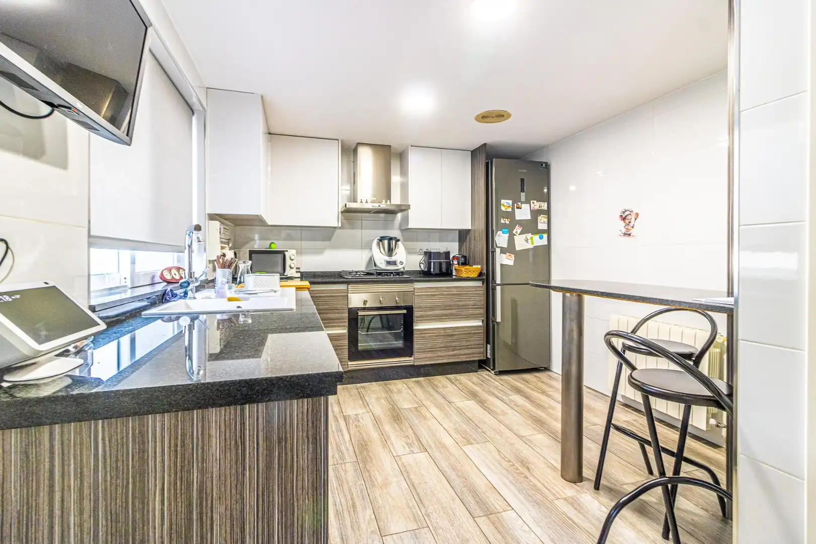 Cocina de Casa adosada en venta en Carlet con Aire acondicionado, Trastero y Alarma