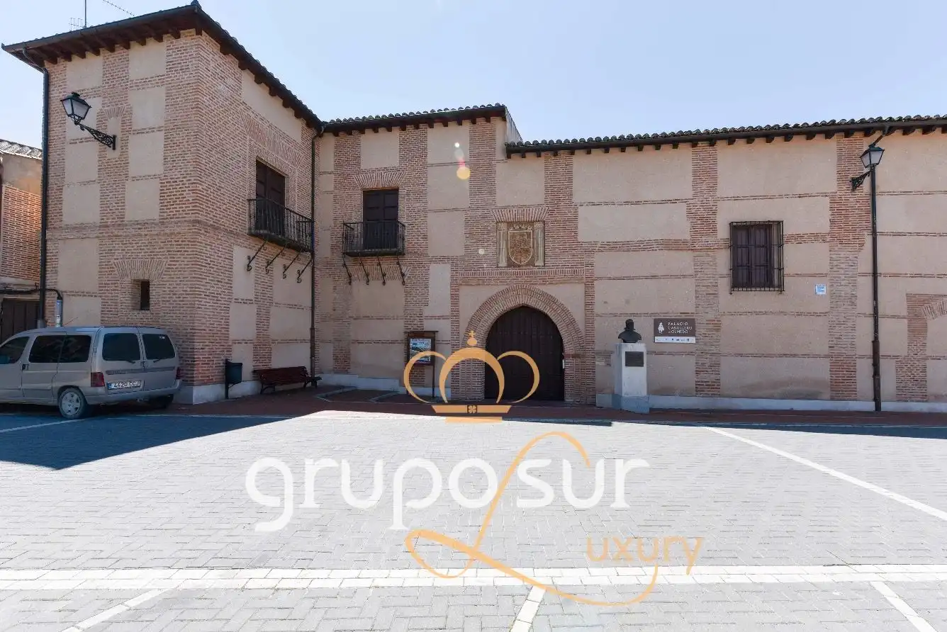 Exterior view of Country homes for sale in Olmedo  with Heating, Private garden and Parquet flooring