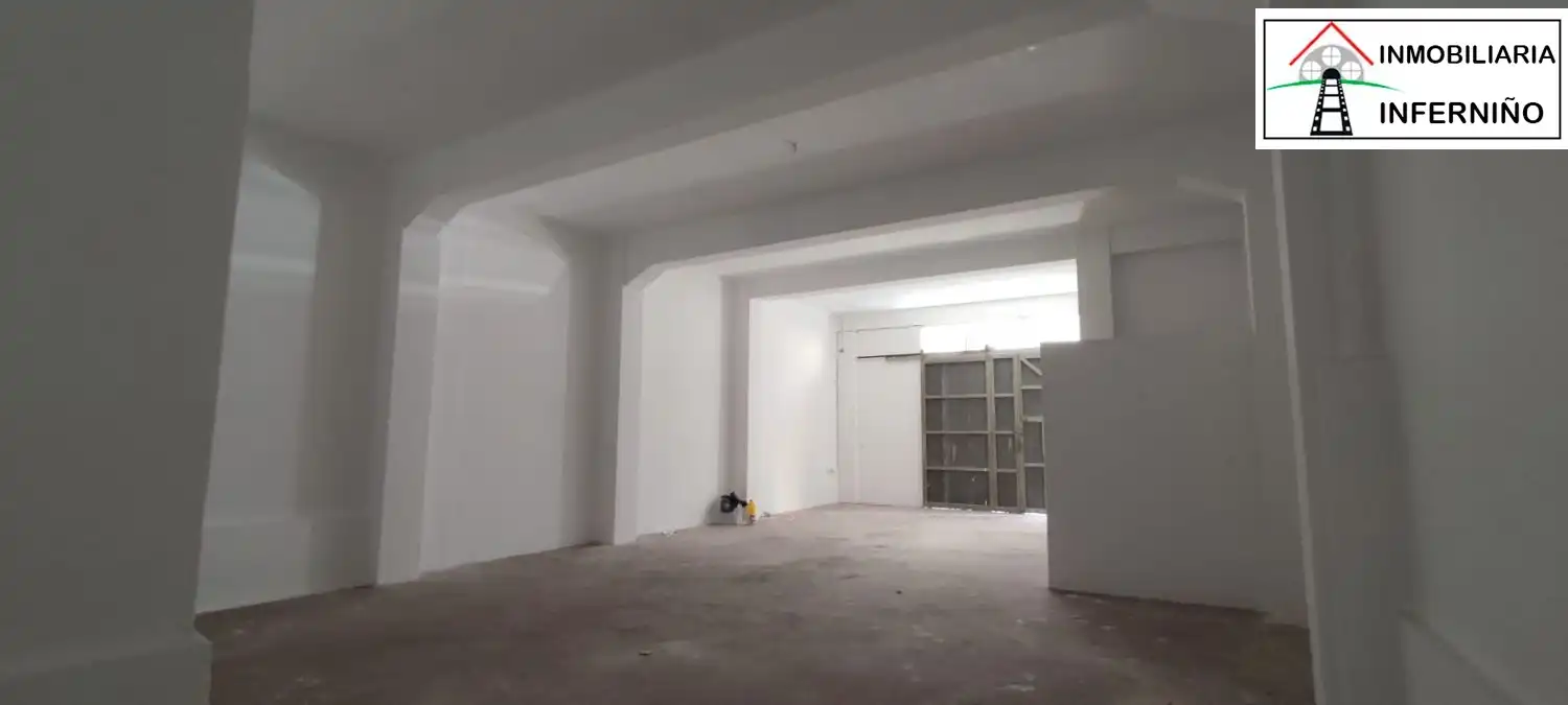 Local comercial en venta en Porta Nova, imagen 4