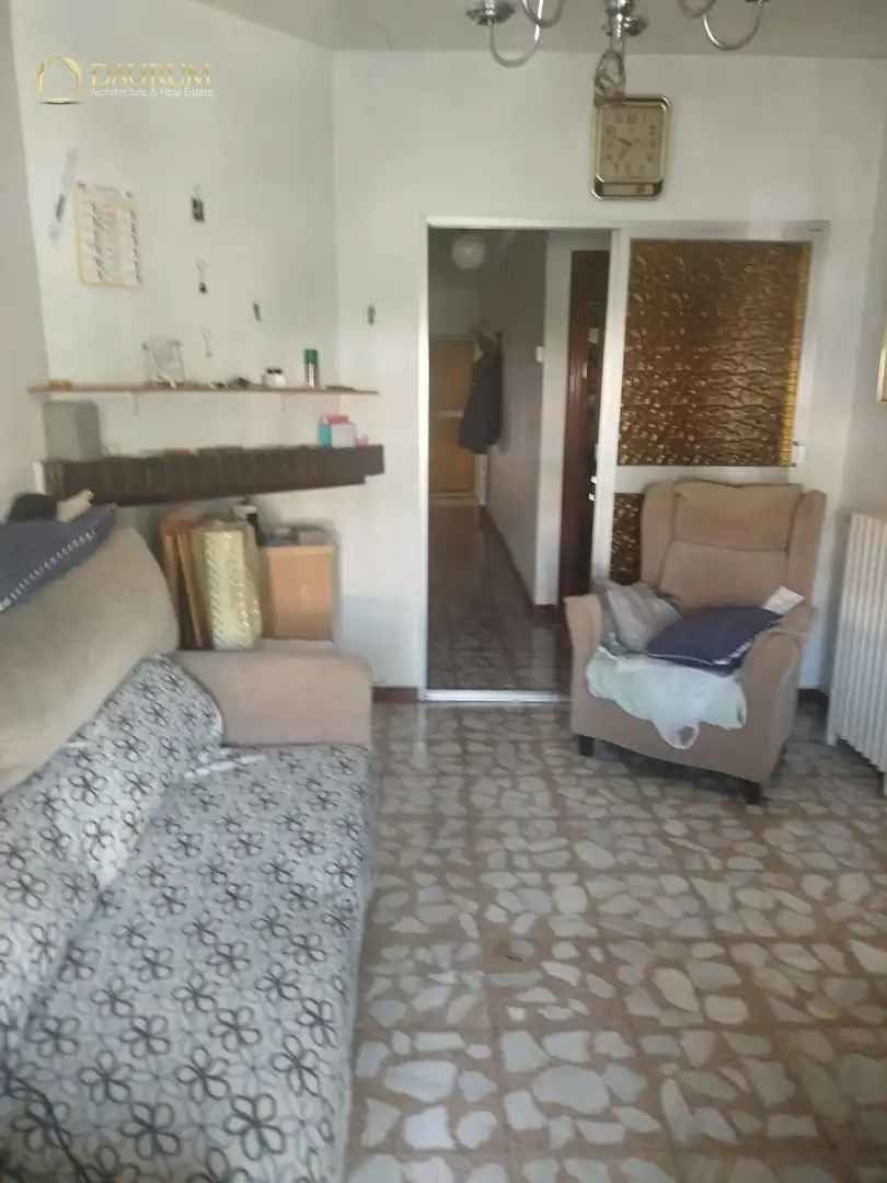 Houses for sale in Coslada  with Heating, Terrace and Furnished