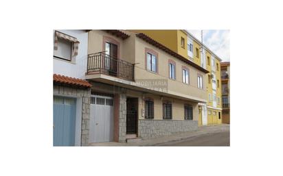 Vista exterior de Casa o xalet en venda en Quintanar de la Orden