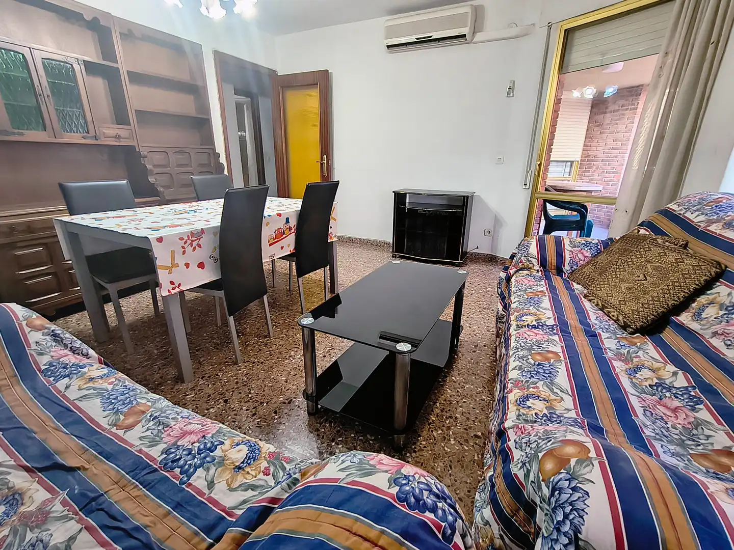 Wohnzimmer von Wohnung zum Verkauf in Alicante / Alacant mit Klimaanlage, Terrasse und Möbliert