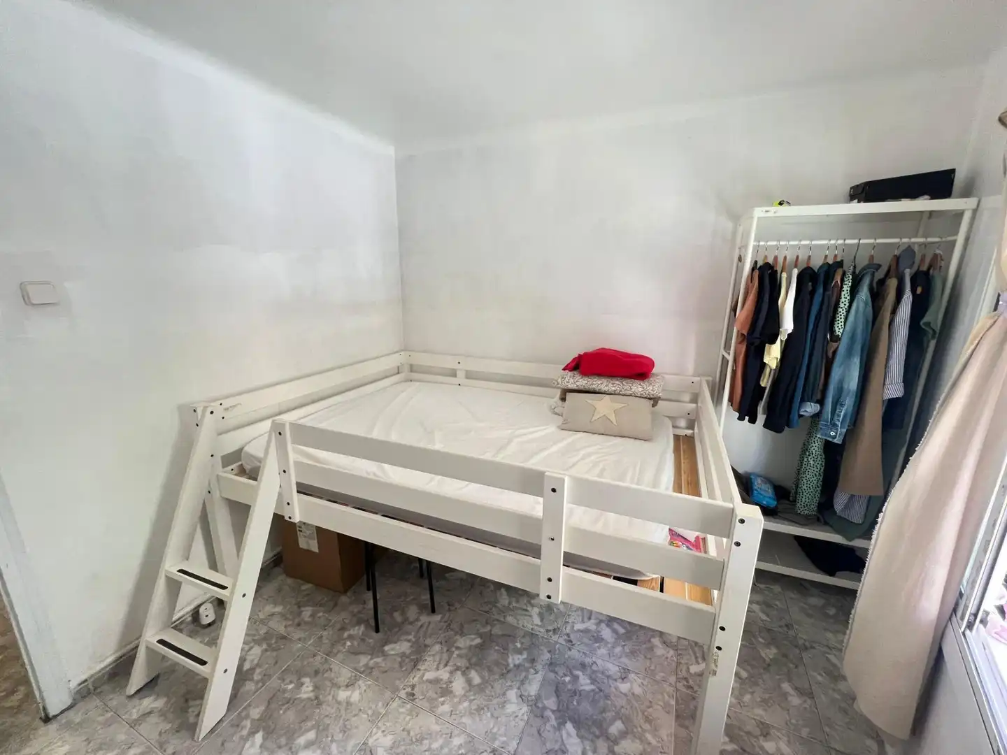 Habitación de Piso en venta en Santa Coloma de Gramenet