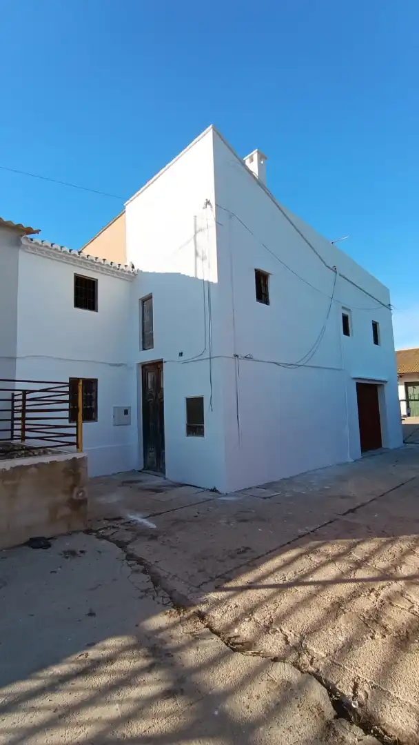 Vista exterior de Casa o chalet en venta en Pobles del Sud