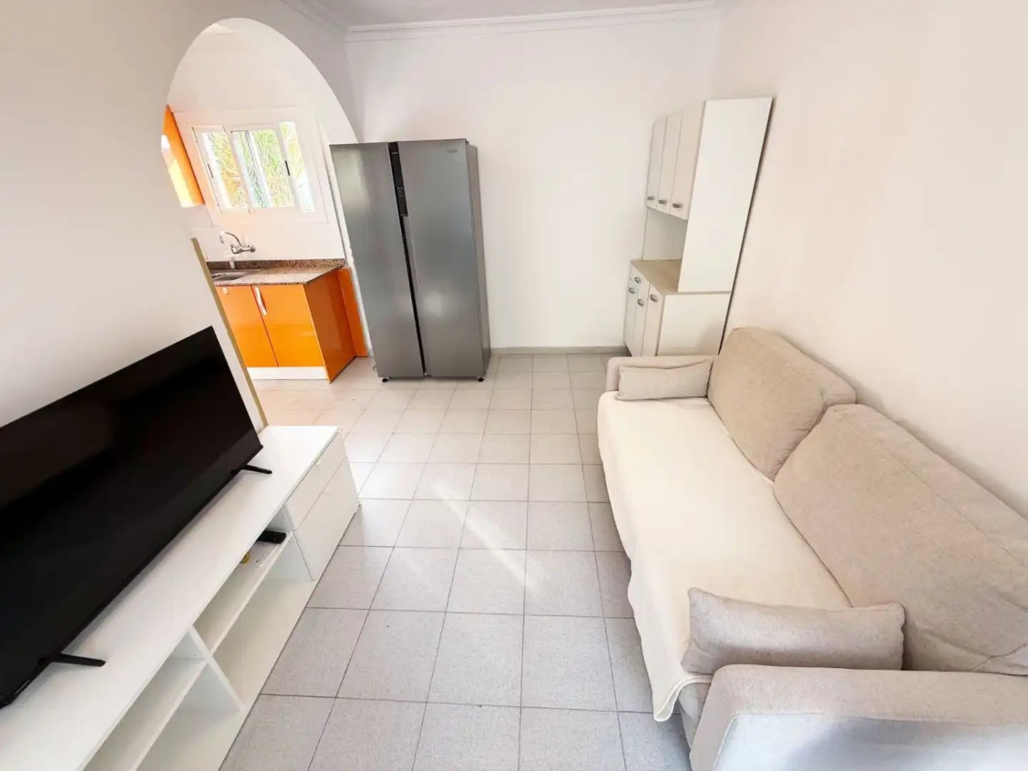 Sala d'estar de Apartament en venda en San Bartolomé de Tirajana amb Terrassa, Moblat i Piscina comunitària