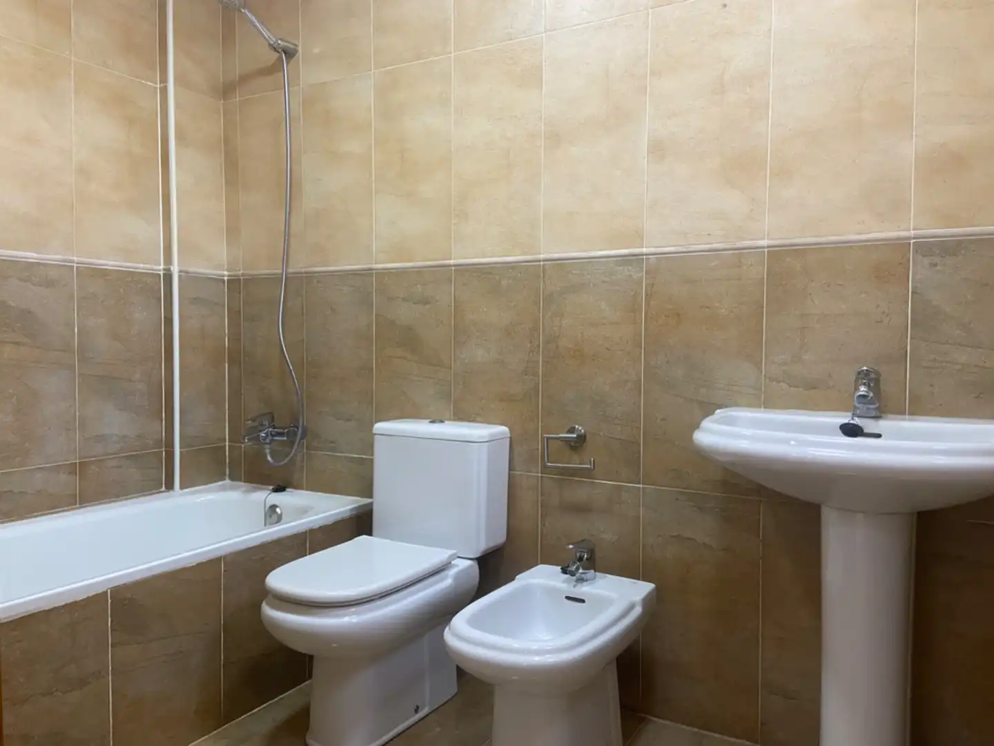 Baño de Casa o chalet en venta en Calafell con Aire acondicionado, Calefacción y Jardín privado