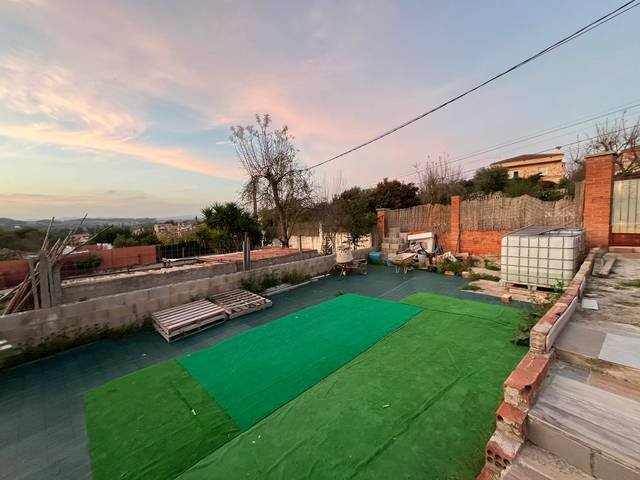 Terreno residencial en Venta en Ronda de Montserrat en Piera