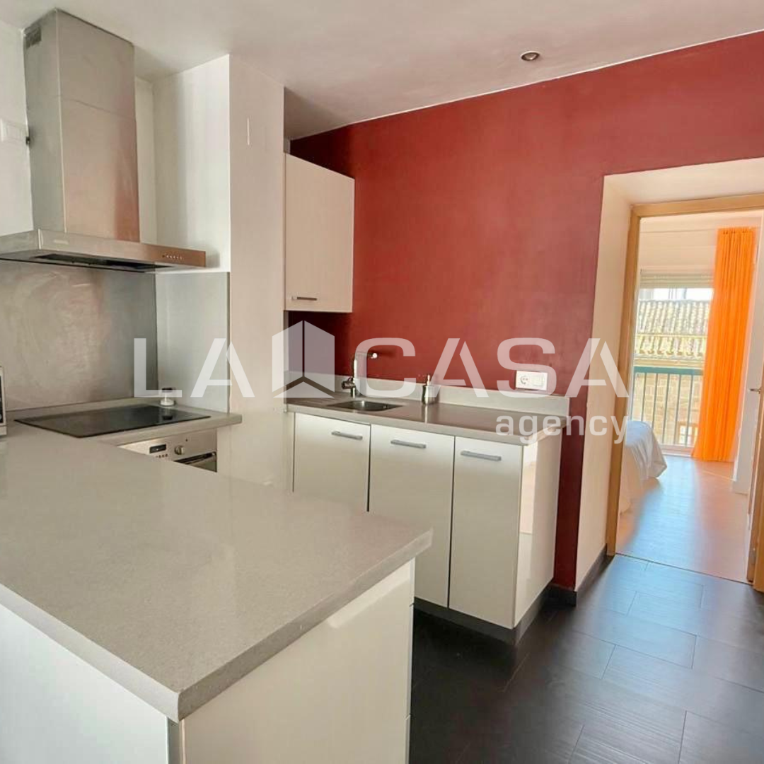 Kitchen of Flat for sale in  Sevilla Capital