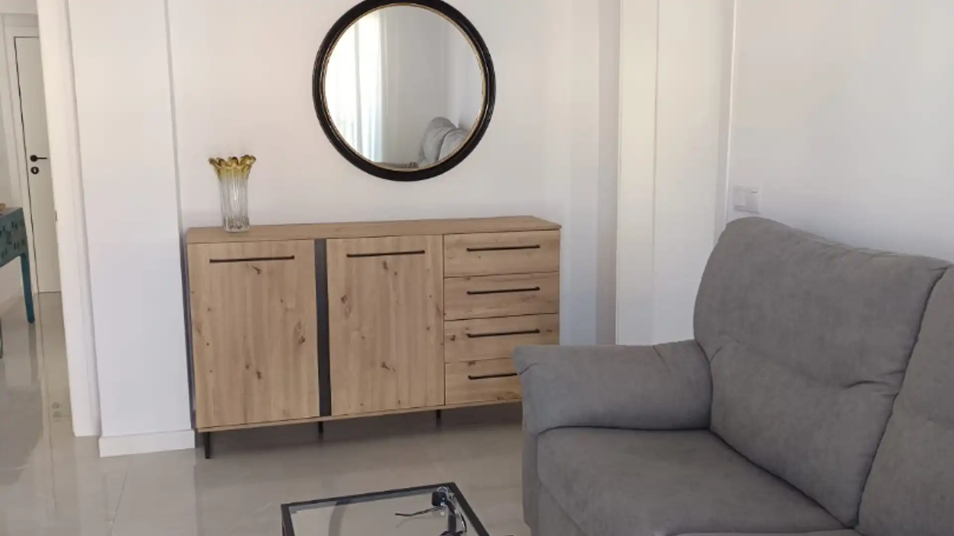 Sala de estar de Piso de alquiler en  Huelva Capital con Aire acondicionado, Amueblado y Horno