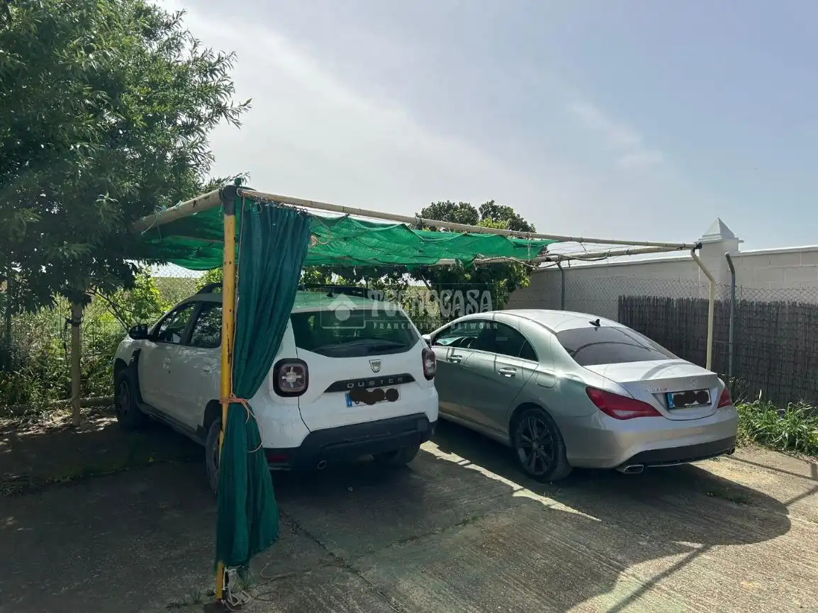Parking de Finca rústica en venta en Huelva