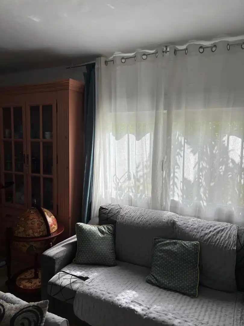 Sala de estar de Casa o chalet en venta en Colmenar de Oreja con Aire acondicionado, Calefacción y Jardín privado