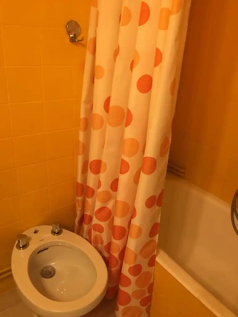 Bathroom of Flat for sale in El Vendrell