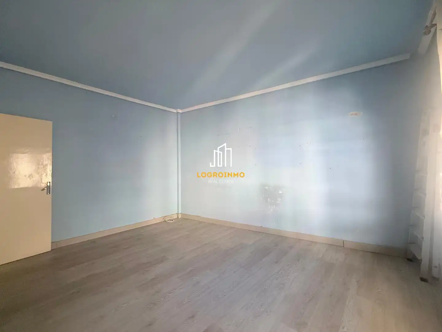 Bedroom of Flat for sale in  Logroño  with Heating, Parquet flooring and Terrace