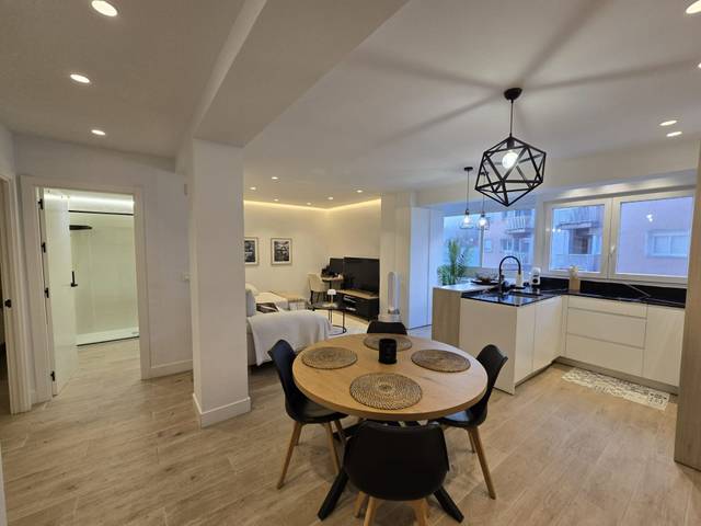 Piso en Venta en eustasio amilibia en Amara