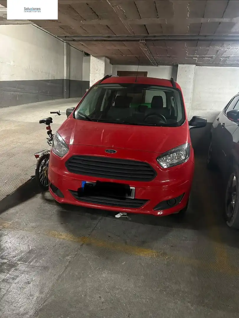 Parking de Piso en venta en Albacete con Calefacción, Trastero y Balcón
