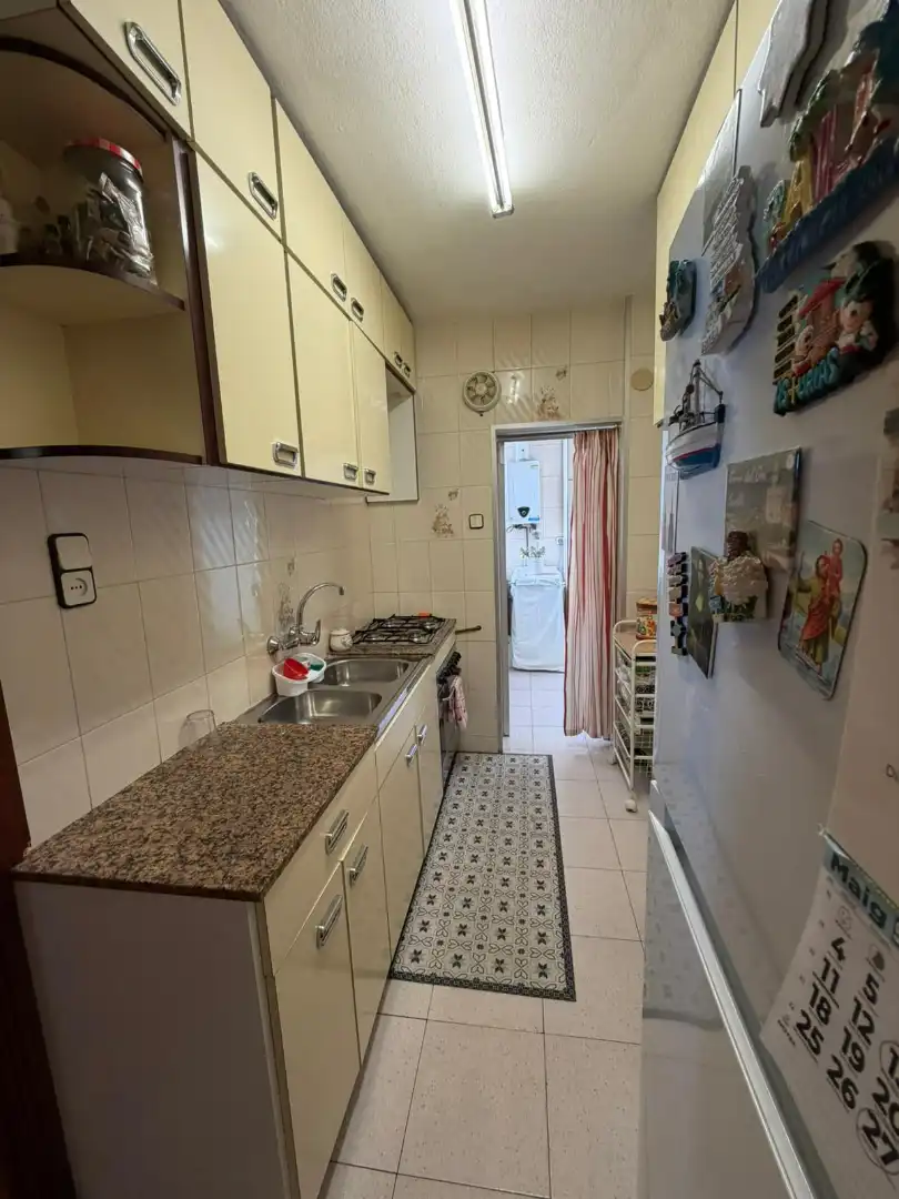 Kitchen of Flat for sale in Cornellà de Llobregat  with Air Conditioner and Furnished