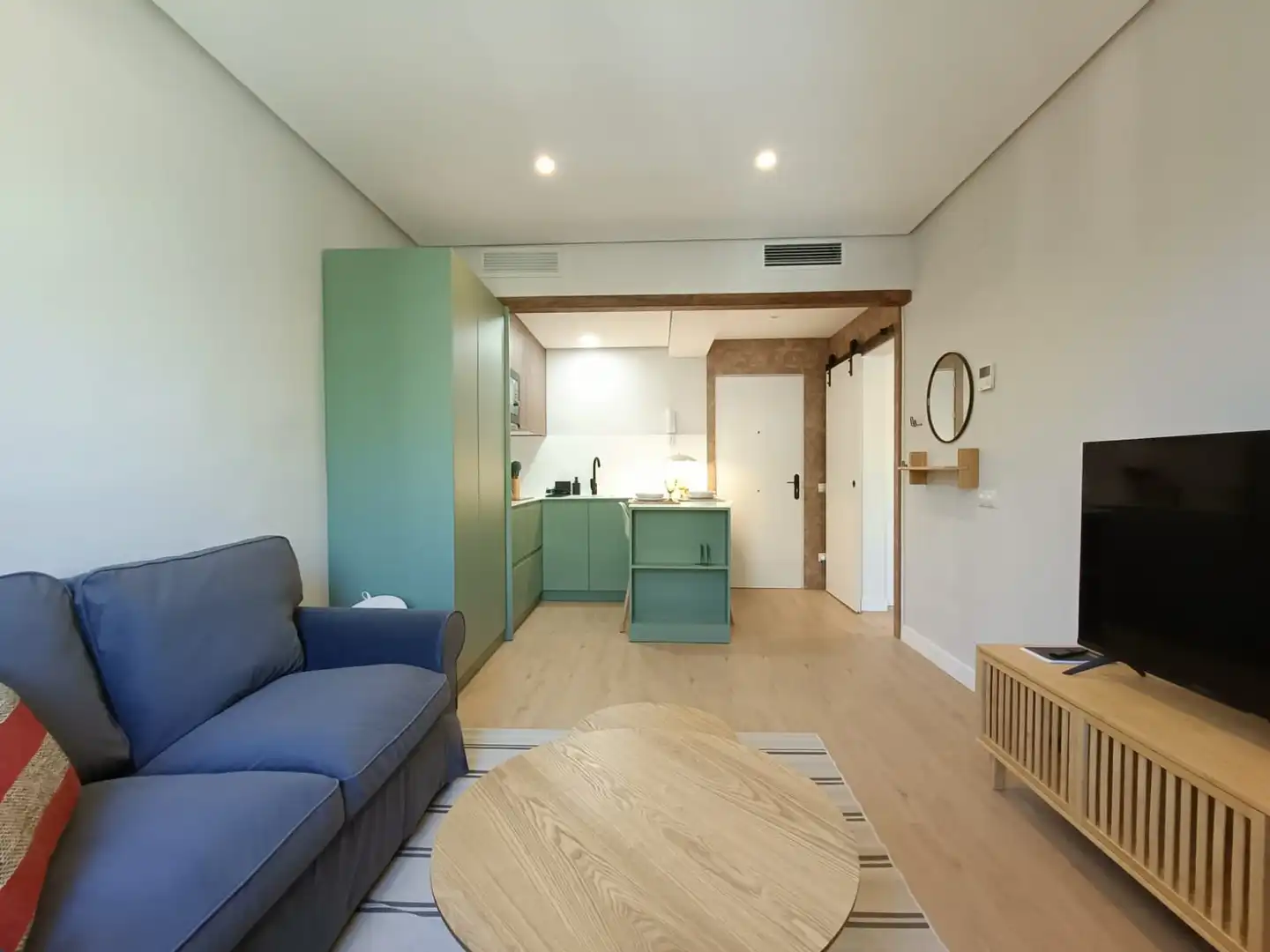 Apartament amb piscina de lloguer a Avenida Alcalde Luis Uruñuela, imagen 3