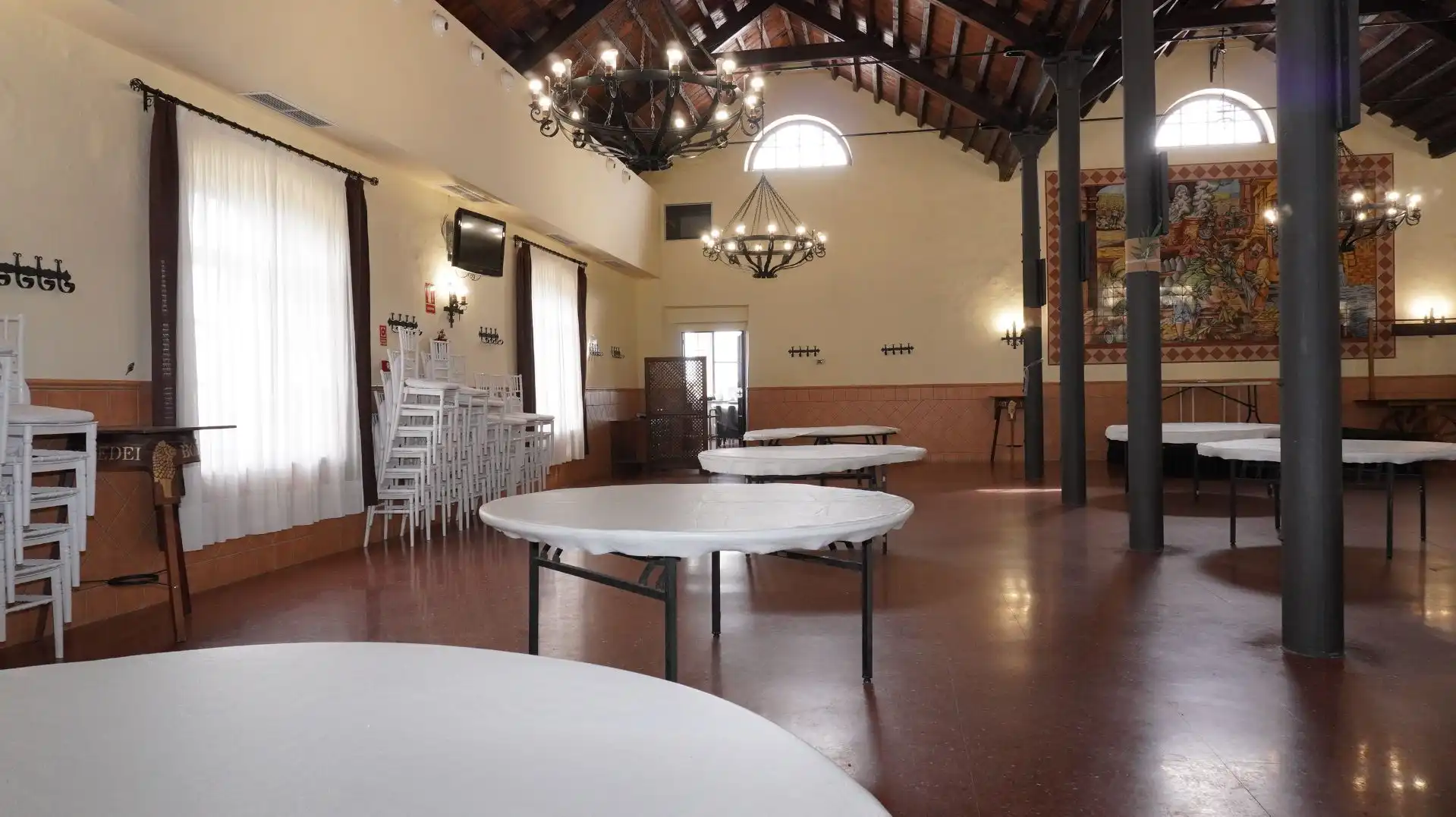 Esszimmer von Fabrikhallen zum Verkauf in Motril