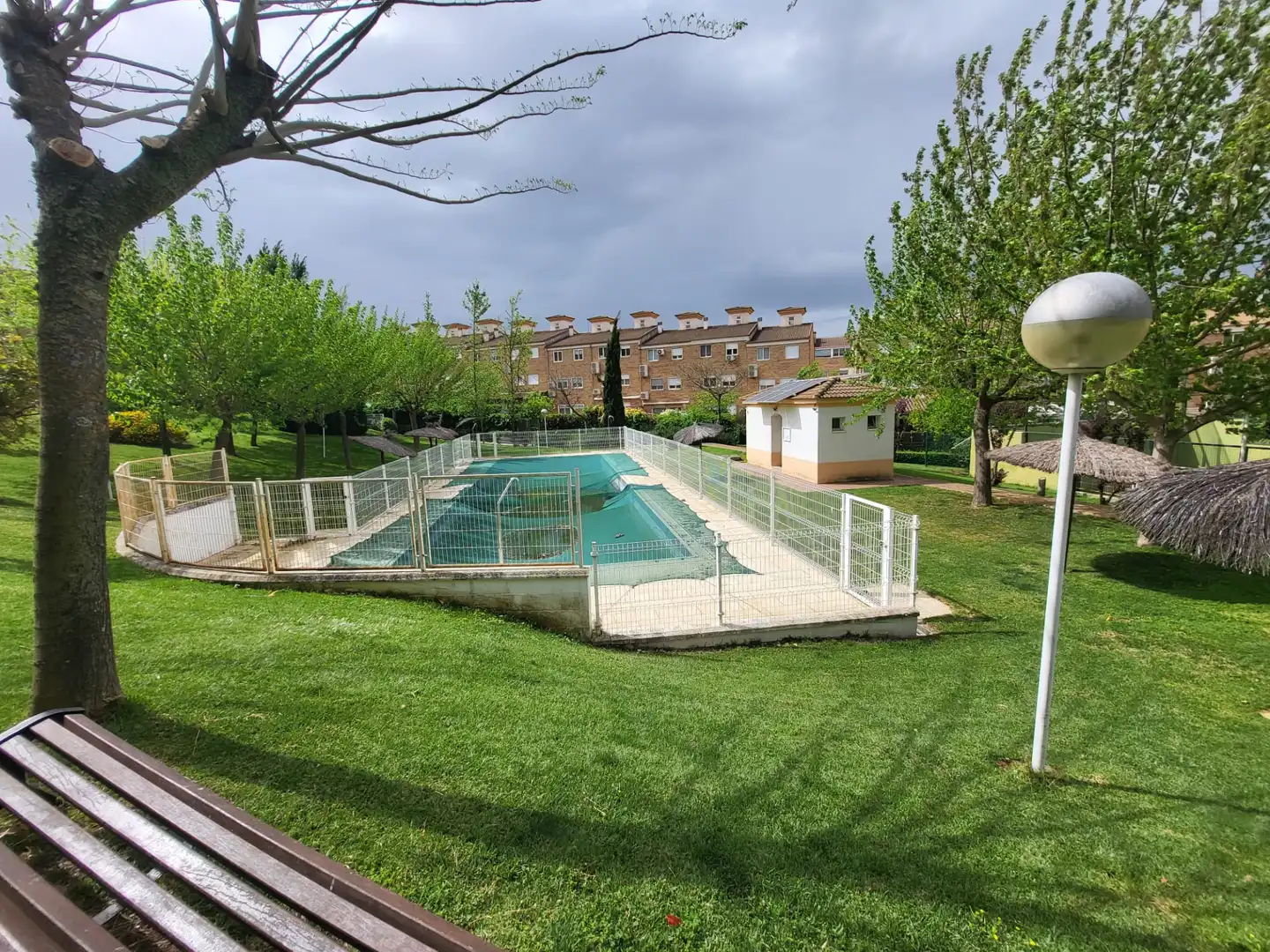 Piscina de Apartament en venda en Cáceres