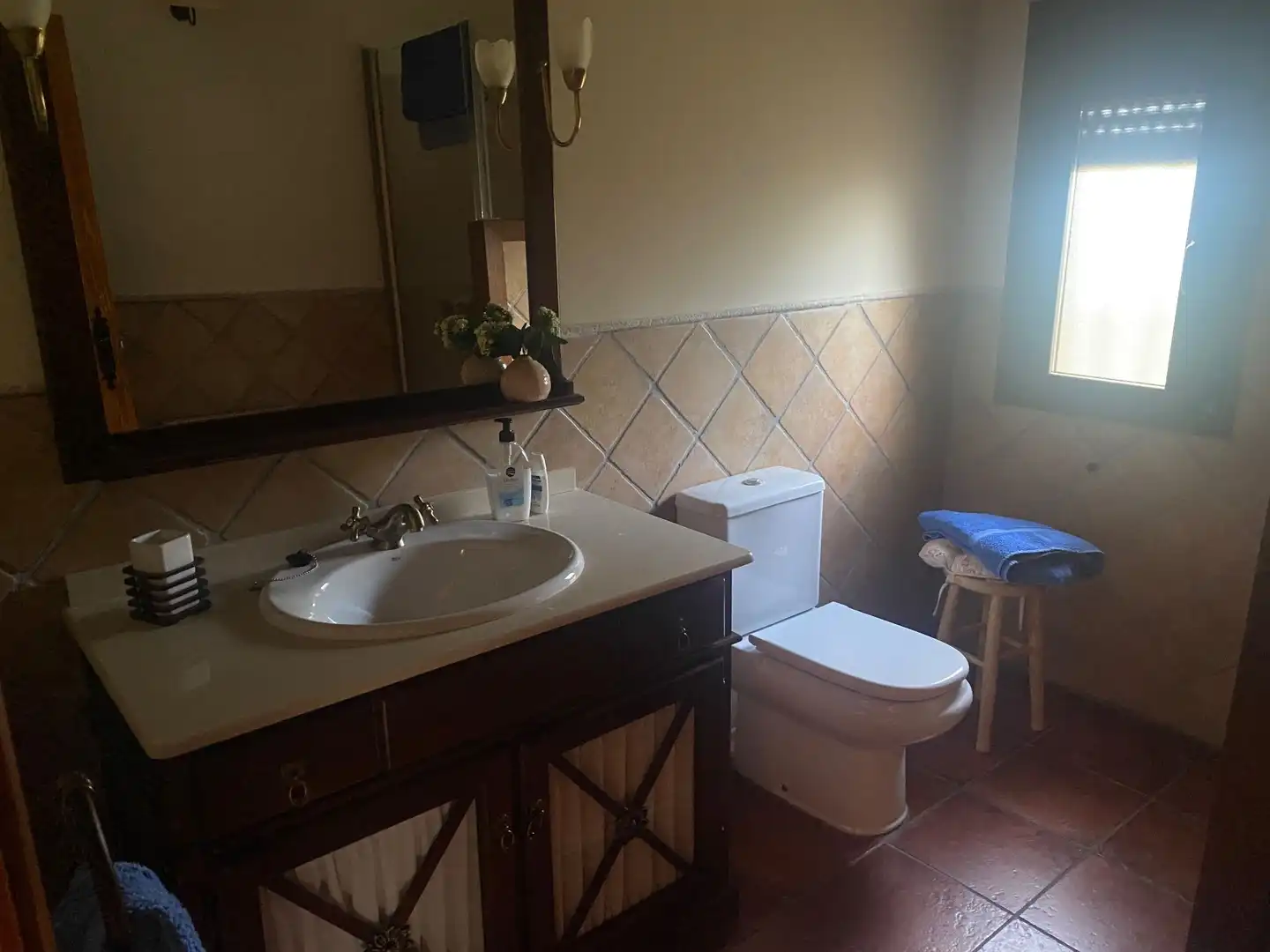 Badezimmer von Country house zum Verkauf in El Real de San Vicente mit Klimaanlage, Heizung und Privatgarten