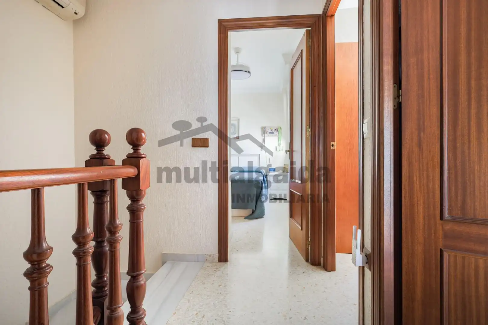 Casa adosada en venda en El Pino - Bajo de Guía