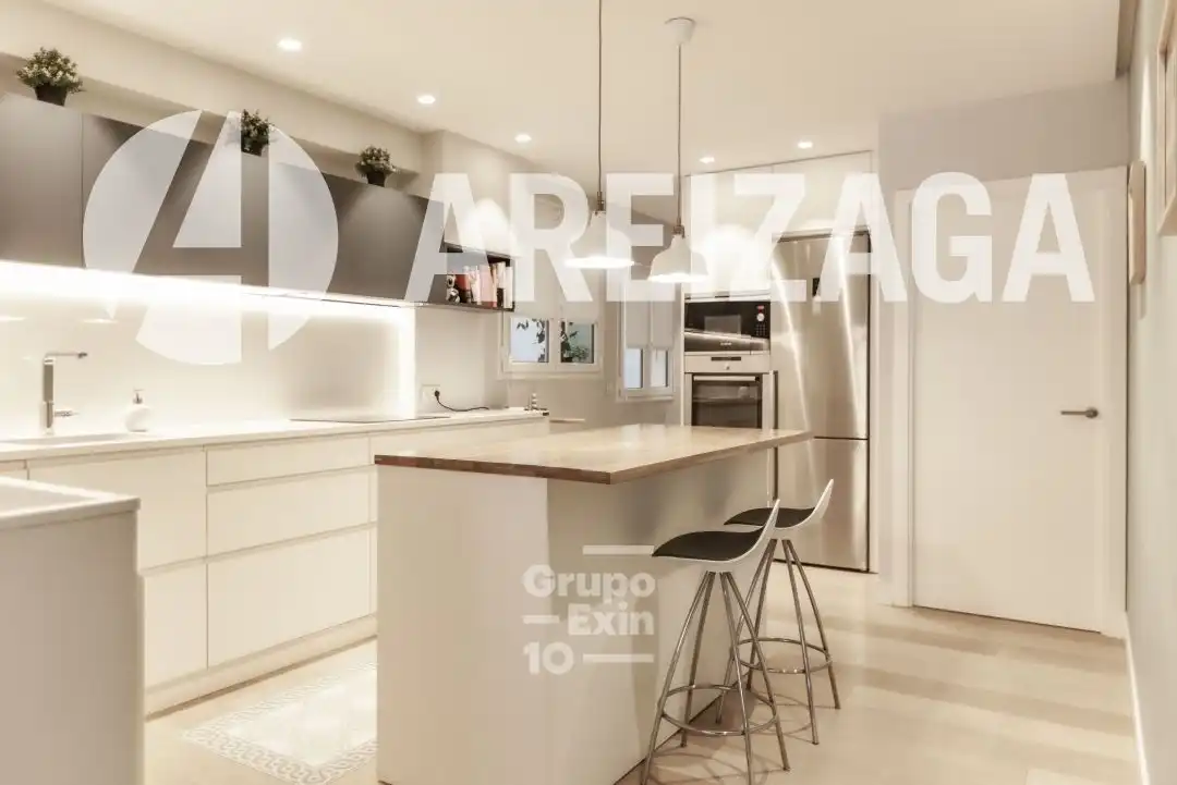 Piso en venta en Bergara Kalea, Área Romántica
