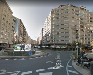 Vista exterior de Pis de lloguer en Vigo  amb Parquet, Traster i Forn