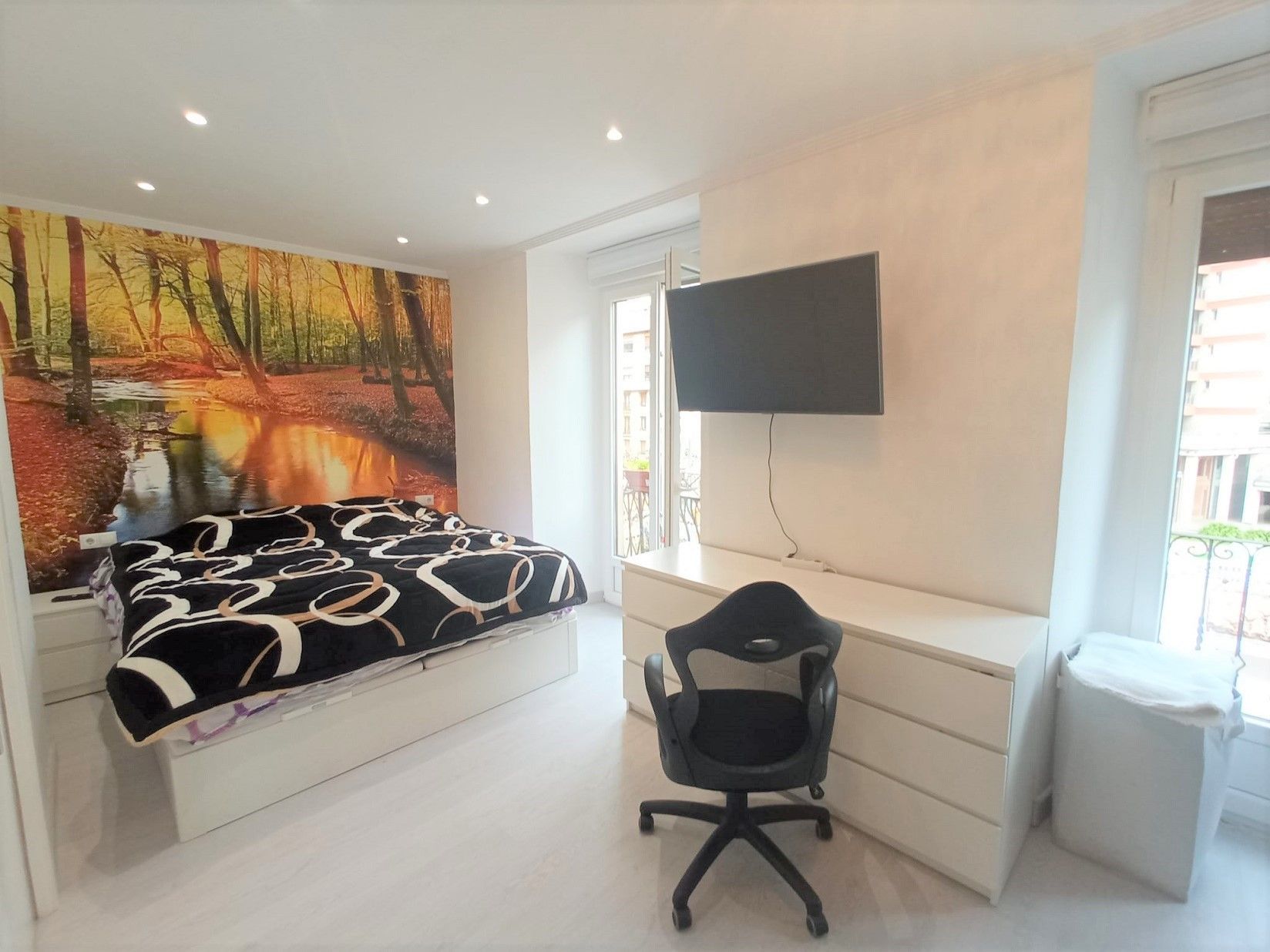 Dormitori de Pis en venda en Eibar amb Balcó