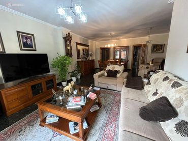 Piso con ascensor en venta en Ensanche - Franciscanos