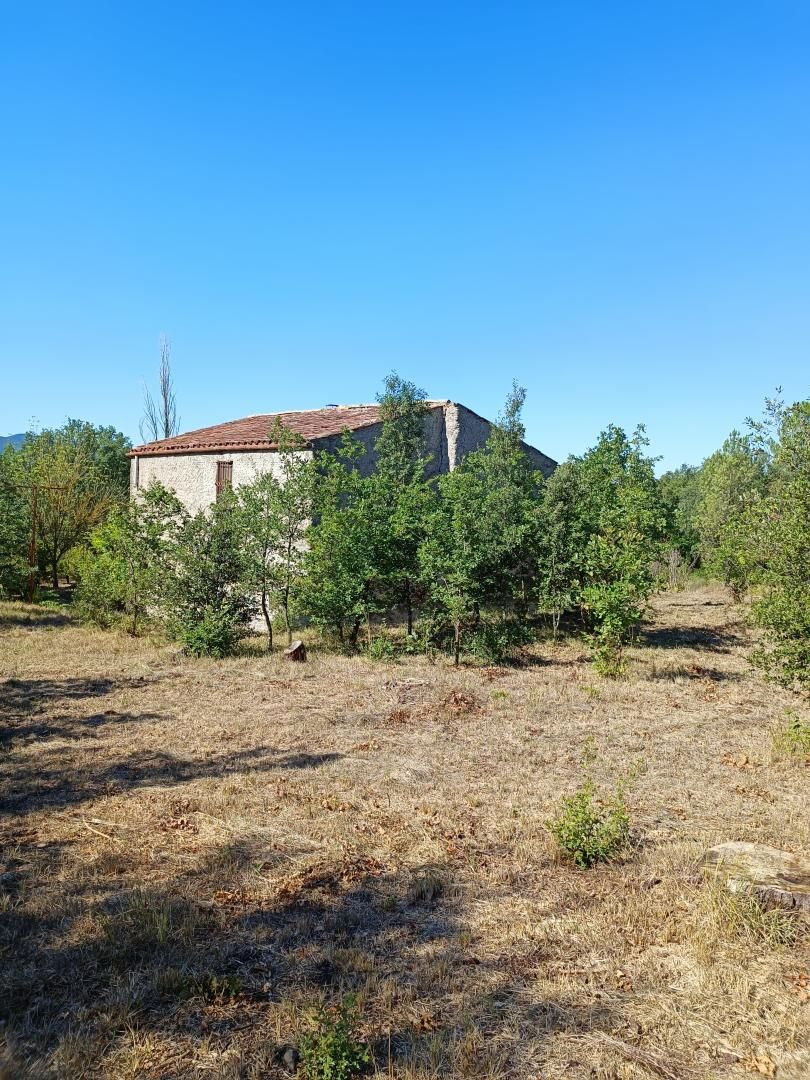 Finca rústica en venda en Sant Feliu de Buixalleu amb Calefacció