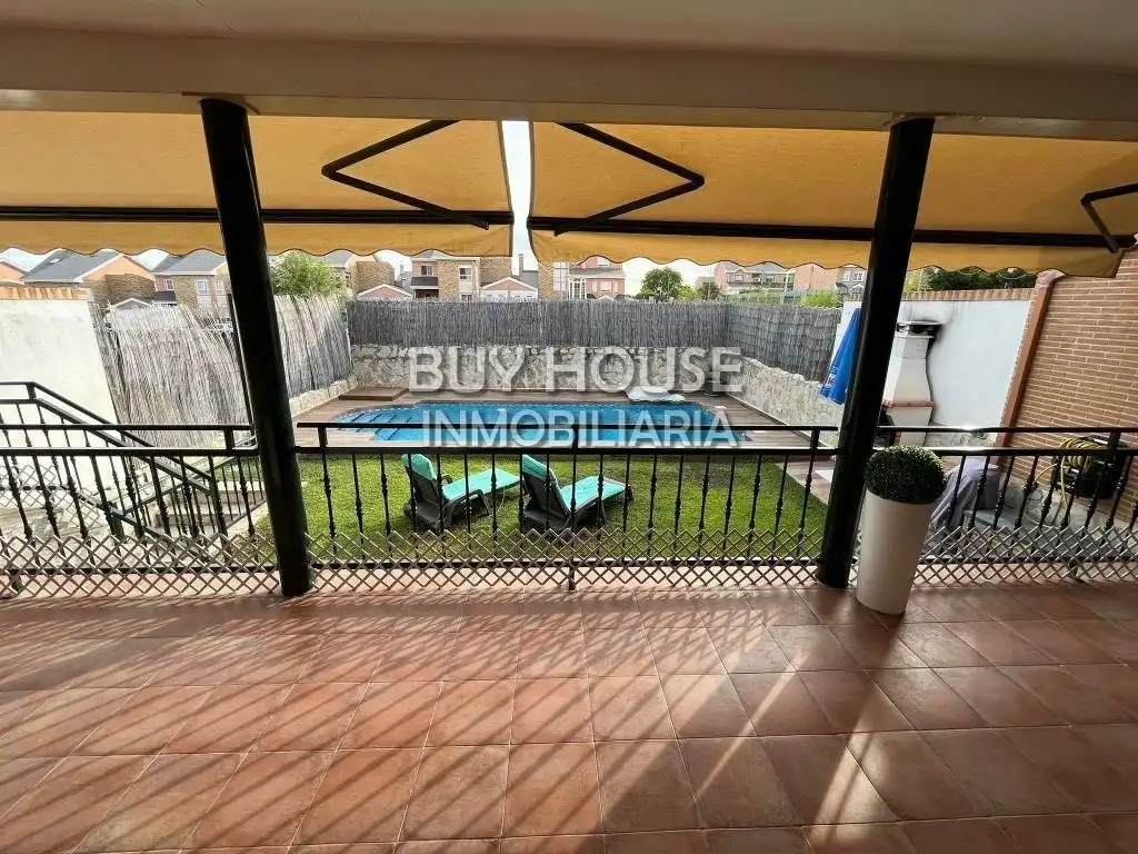 Terraza de Casa o chalet en venta en Illescas con Jardín privado