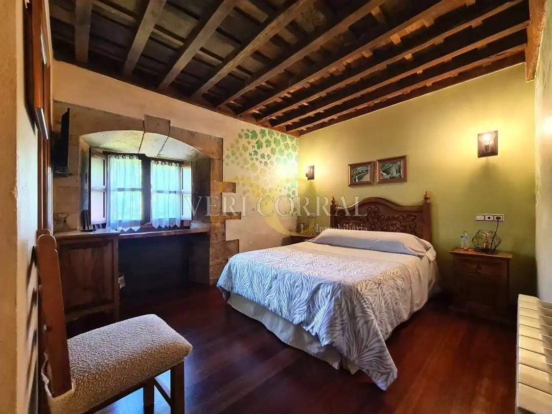 Bedroom of Buildings for sale in Cangas de Onís
