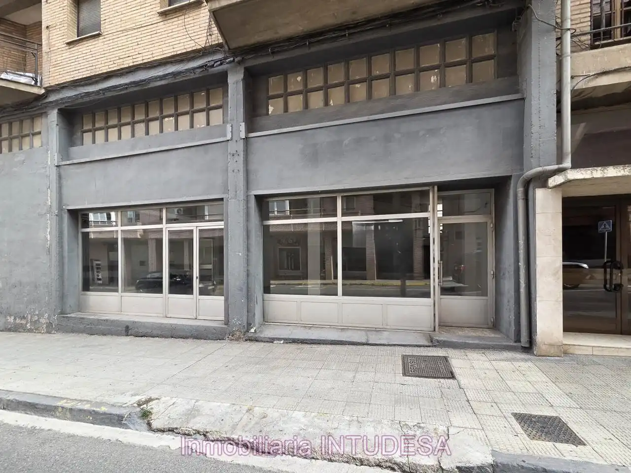 Local comercial de lloguer a Diaz Bravo, imagen 2