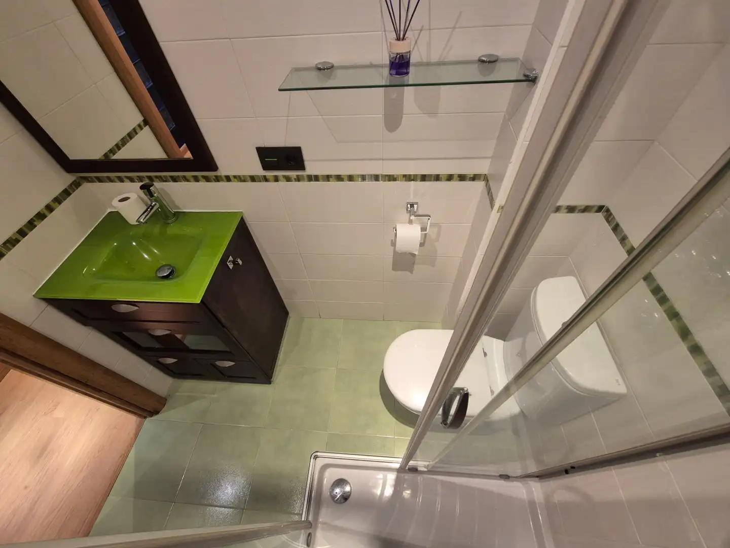 Badezimmer von Wohnungen zur Miete in Usurbil mit Heizung, Parkett und Möbliert