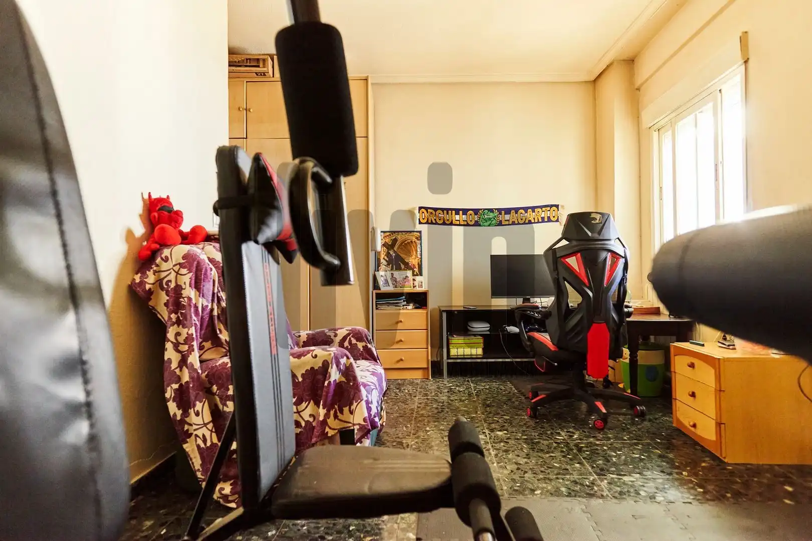 Sala d'estar de Casa adosada en venda en Jaén