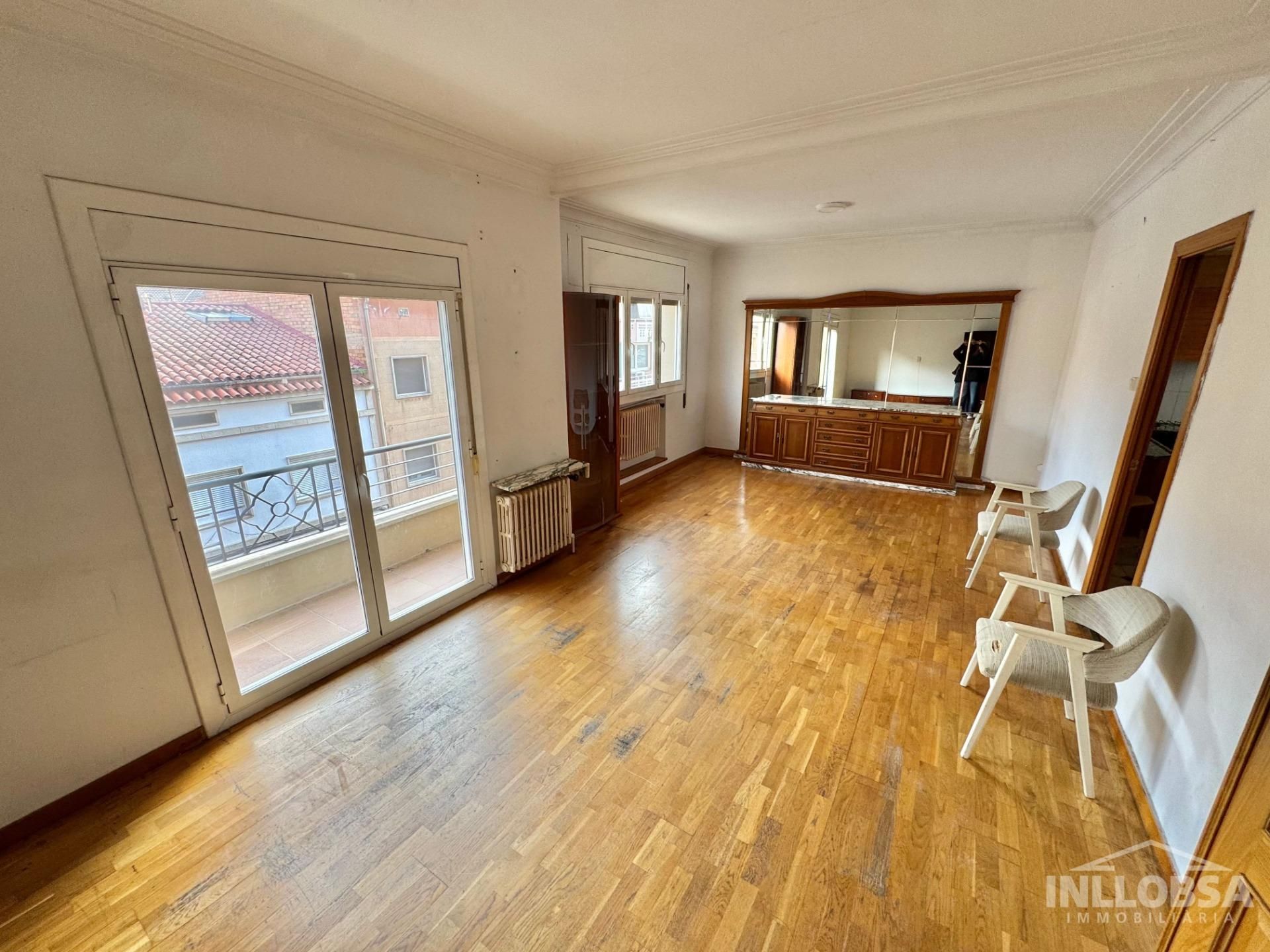 Flat for sale in Carrer NAVARRA, Plaça Catalunya