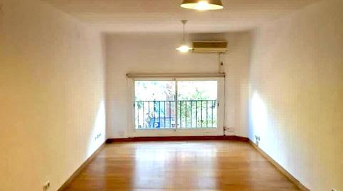 Photo 2 of Apartment for sale in El Baix Guinardó, Barcelona