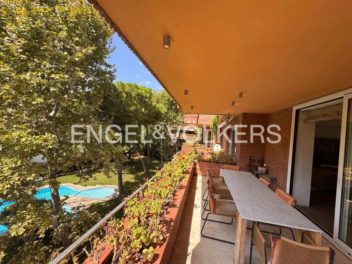 Terrace of Flat for rent in Les Corts